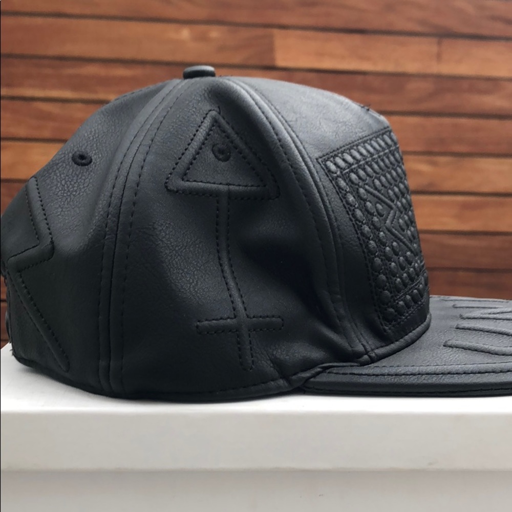 Unif - Braille SnapBack Hat - Picture 2 of 4